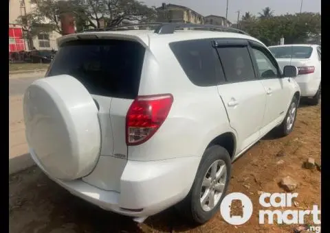 Used Toyota Rav4 2008 - 2/5