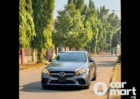 Foreign used 2020 Mercedes Benz C43 AMG - 1/5