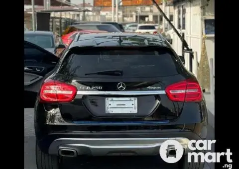 Tokunbo 2015 Mercedes Benz GLA250 - 4/5