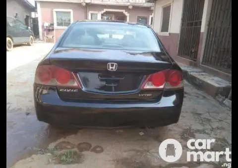 Uber Standard 2007 Honda Civic - 1/5