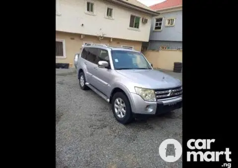 Bought Brand New 2012 Mitsubishi Pajero - 5/5