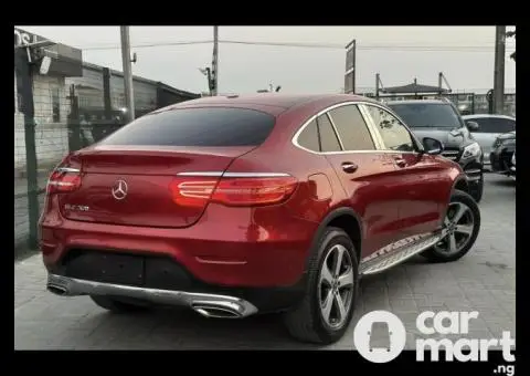 Pre-Owned 2017 MercedesBenz GLC300 [Coupe] for Sale - 5/5