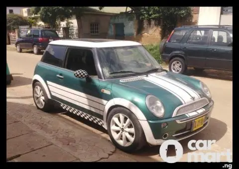 SHARP 2003 MINI COOPER - 2/5