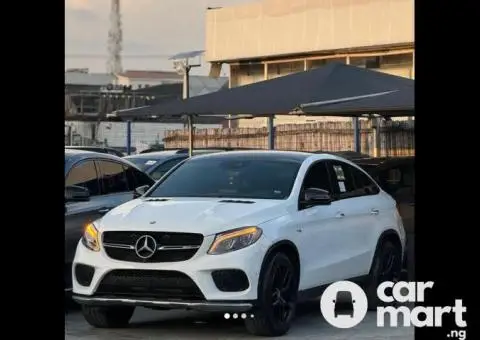 Tokunbo 2017 Mercedes Benz GLE43 - 3/5