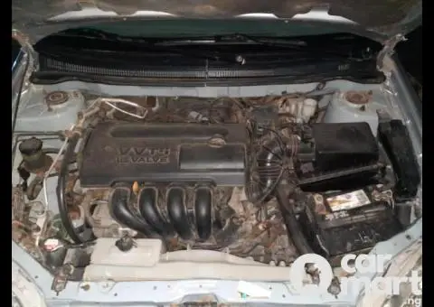 2004 Toyota Corolla Model - 4/5