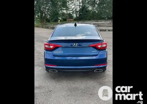 2016 Hyundai Sonata Sport foreign used - 5/5