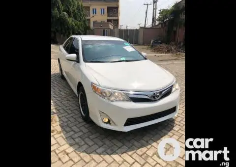 2012 Foreign used Toyota Camry LE - 1/5