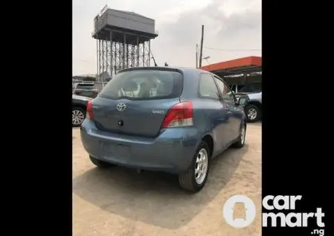 Foreign used 2010 Toyota Yaris - 5/5