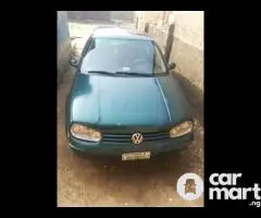 Used  Volkswagen Golf 2002