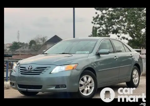 Neatly Used 2008 Toyota Camry LE V4 - 1/5