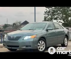 Neatly Used 2008 Toyota Camry LE V4