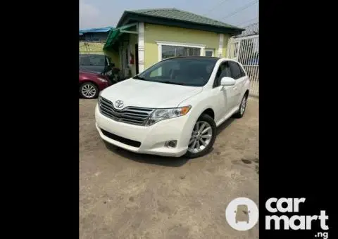 Foreign-used 2010 Toyota Venza - 1/5