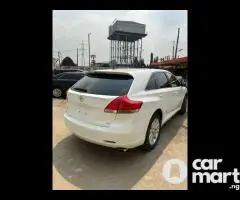 Foreign-used 2010 Toyota Venza - 5