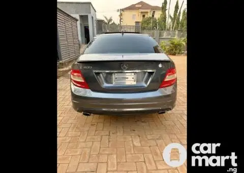 2010 Mercedes Benz C300 - 5/5