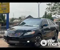 Neatly Used 2009 Toyota Camry LE V4 - 1