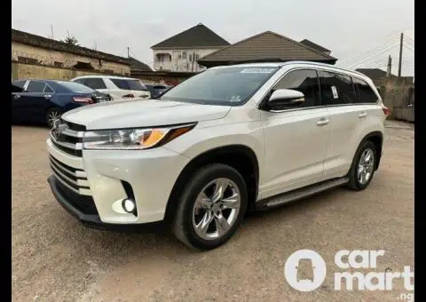 Foreign Used Toyota Highlander 2016 LE AWD - 1/5