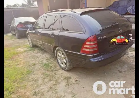 Fairly used Benz wagon - 4/5