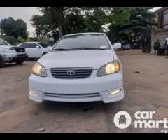 Toks 2005 Toyota Corolla Sports ..white - 1