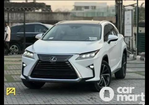 2016 Lexus RX350 (panoramic and 360 camera) - 1/5