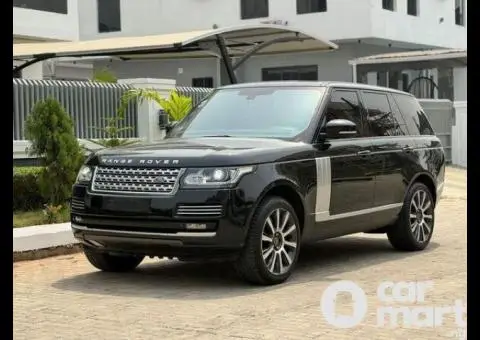 Super clean 2014 Land Rover Range Rover - 1/5