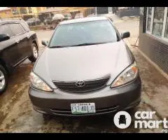 Toks Standard 2004 Toyota Camry SE