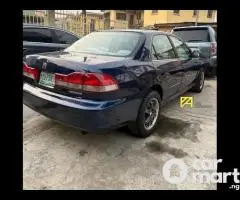 2002 Honda Accord with chrome wheels