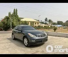 Super clean 2008 Infiniti EX35